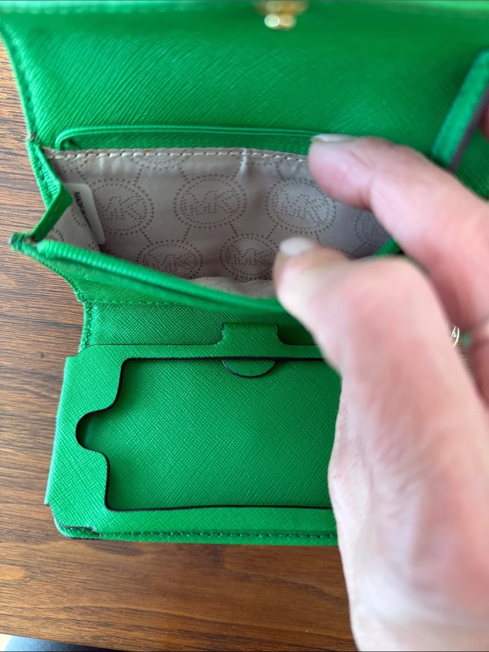 Michael Kors Jet Set Saffiano Leather Smartphone Wristlet - Emerald Green
